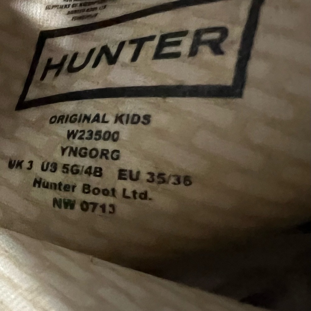 Hunter Kids Black Rain Boots - Picture 2 of 5